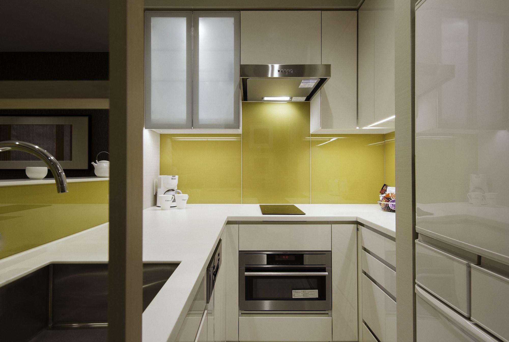 Oakwood Premier Tokyo Hotel Exterior foto A modern kitchen