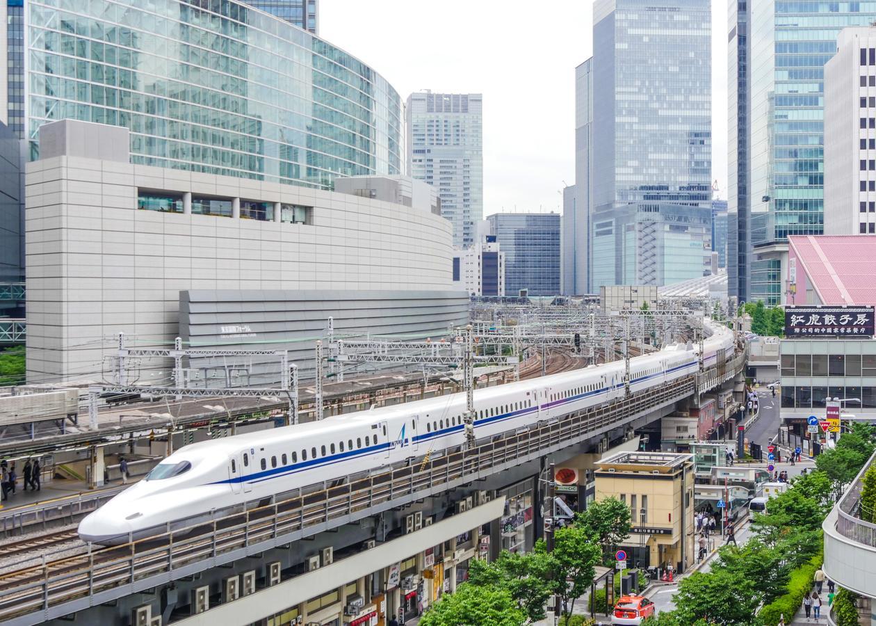 Oakwood Premier Tokyo Hotel Exterior foto Shinkansen